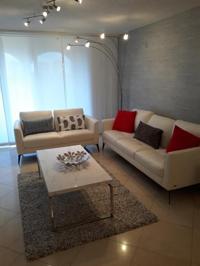 Resort Style In Aventura Florida Esterno foto